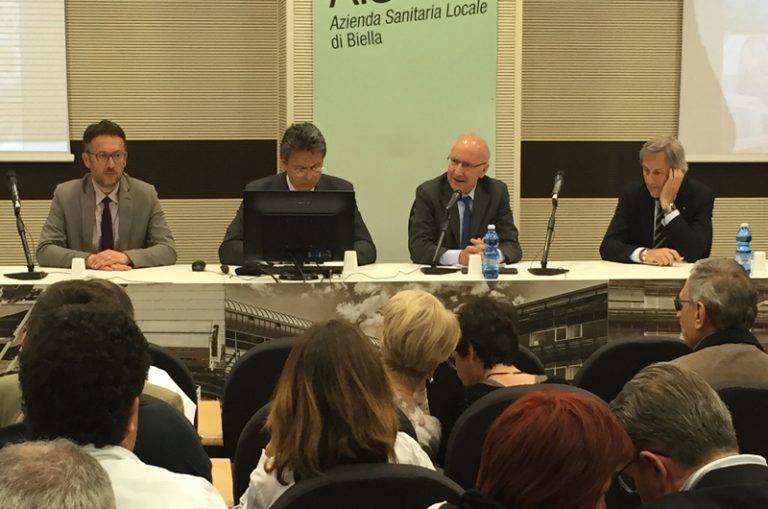 Asl Bi: Barazzotto con l'assessore Saitta, il sindaco di Biella Cavicchioli durante la presentazione della nuova organizzazione della rete sanitaria regionale